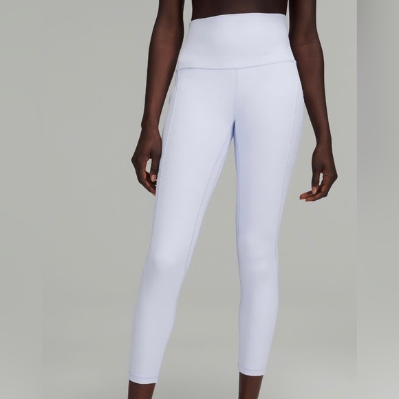 NWT Lululemon Align HR Pants 25” Side Pockets on Leggings...